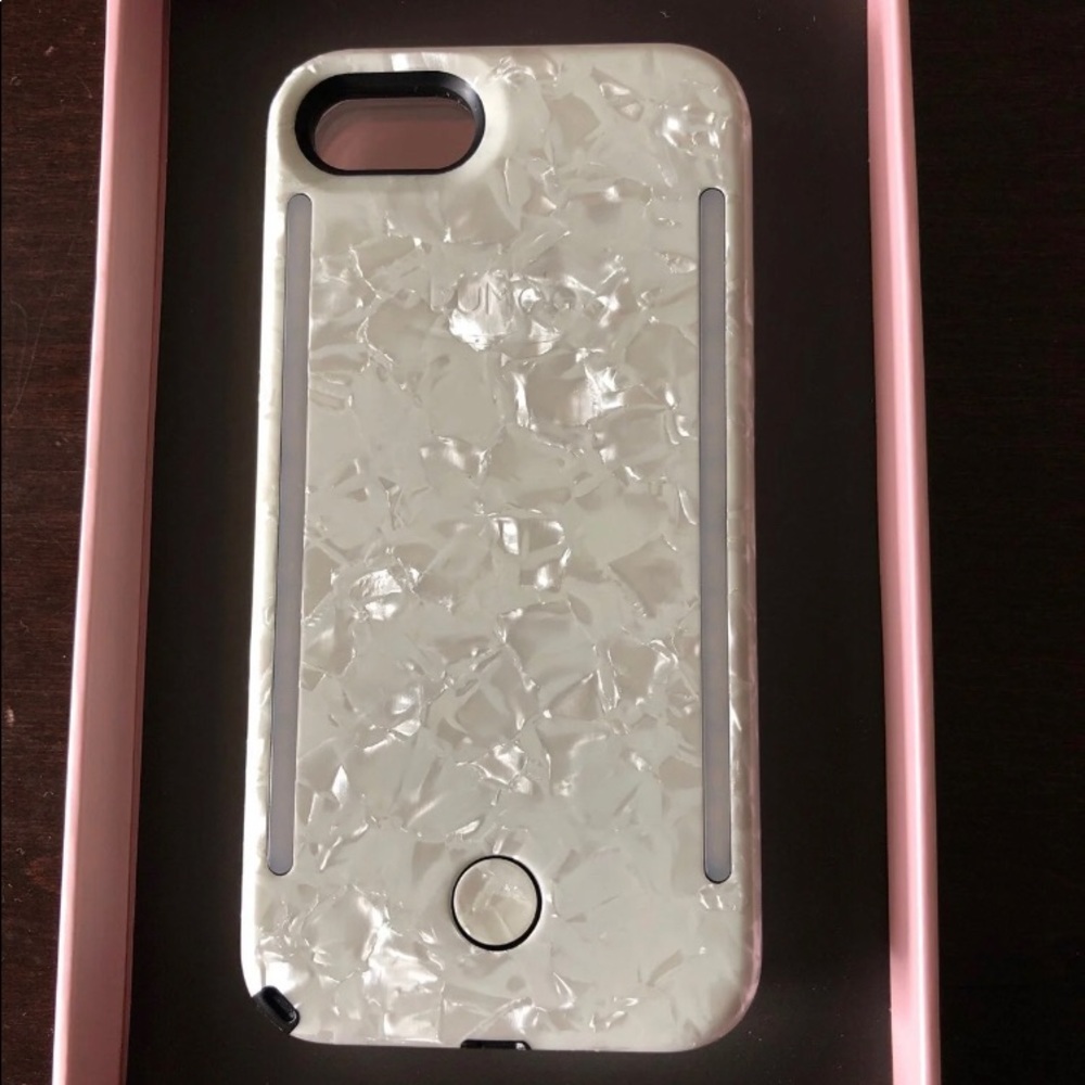 Lumee case for iPhone 7/8